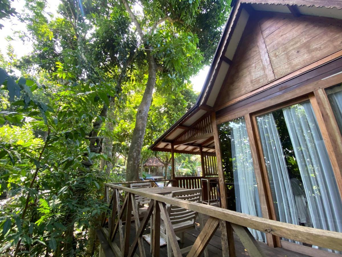 Mahamustika Riverside Canggu Exterior foto